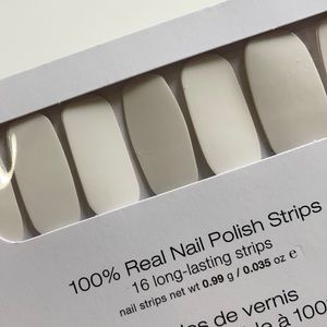 Color Street Swiss and Tell